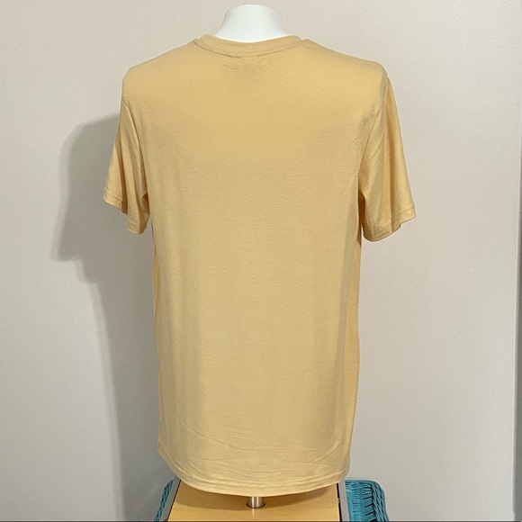 NEW! Live by the sun love by the moon Yellow Short Sleeve T-shirt size Small - Picture 3 of 4